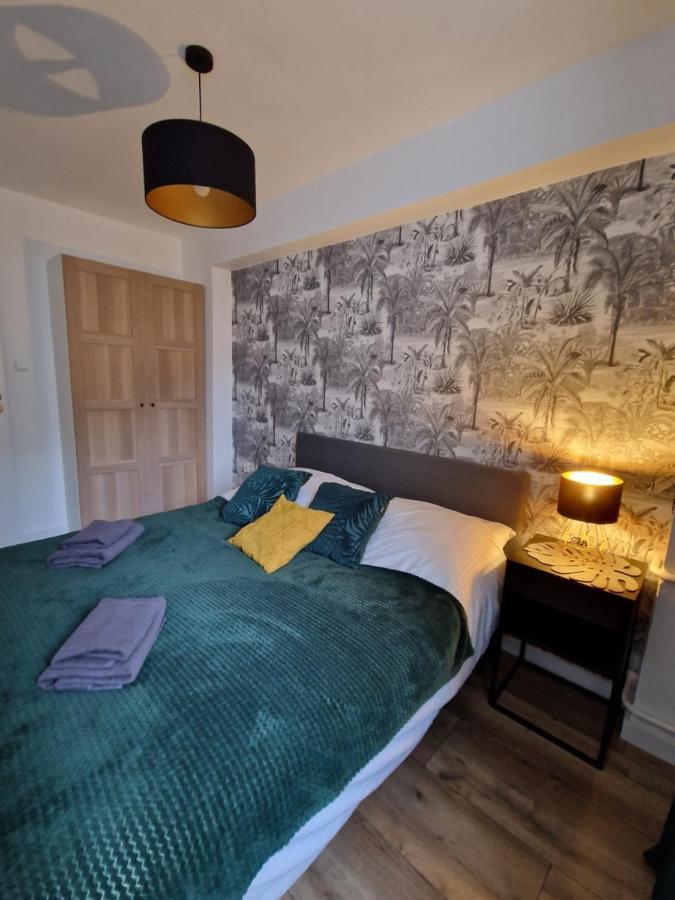 Apartament Vizzit Us Twarda